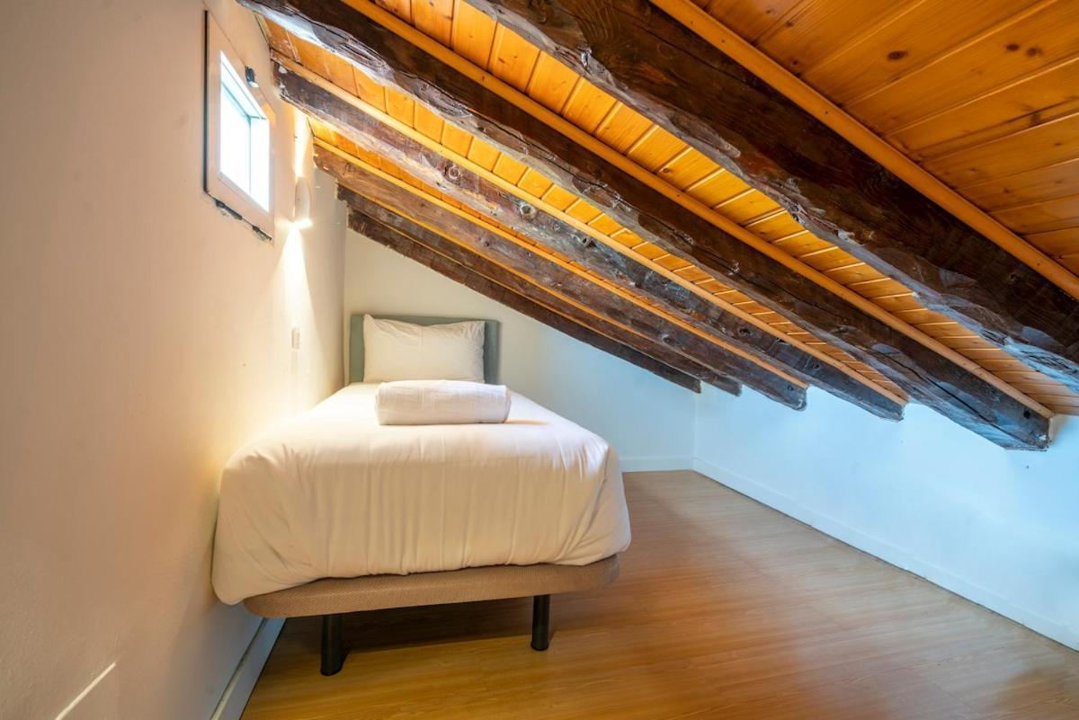 Cb10 - Stylish Modern Apartment- 5-minute Walk To Gran Via