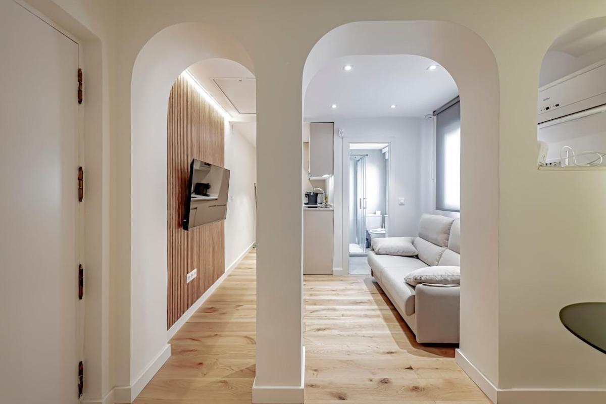 Cb10 - Stylish Modern Apartment- 5-minute Walk To Gran Via Appartement Madrid