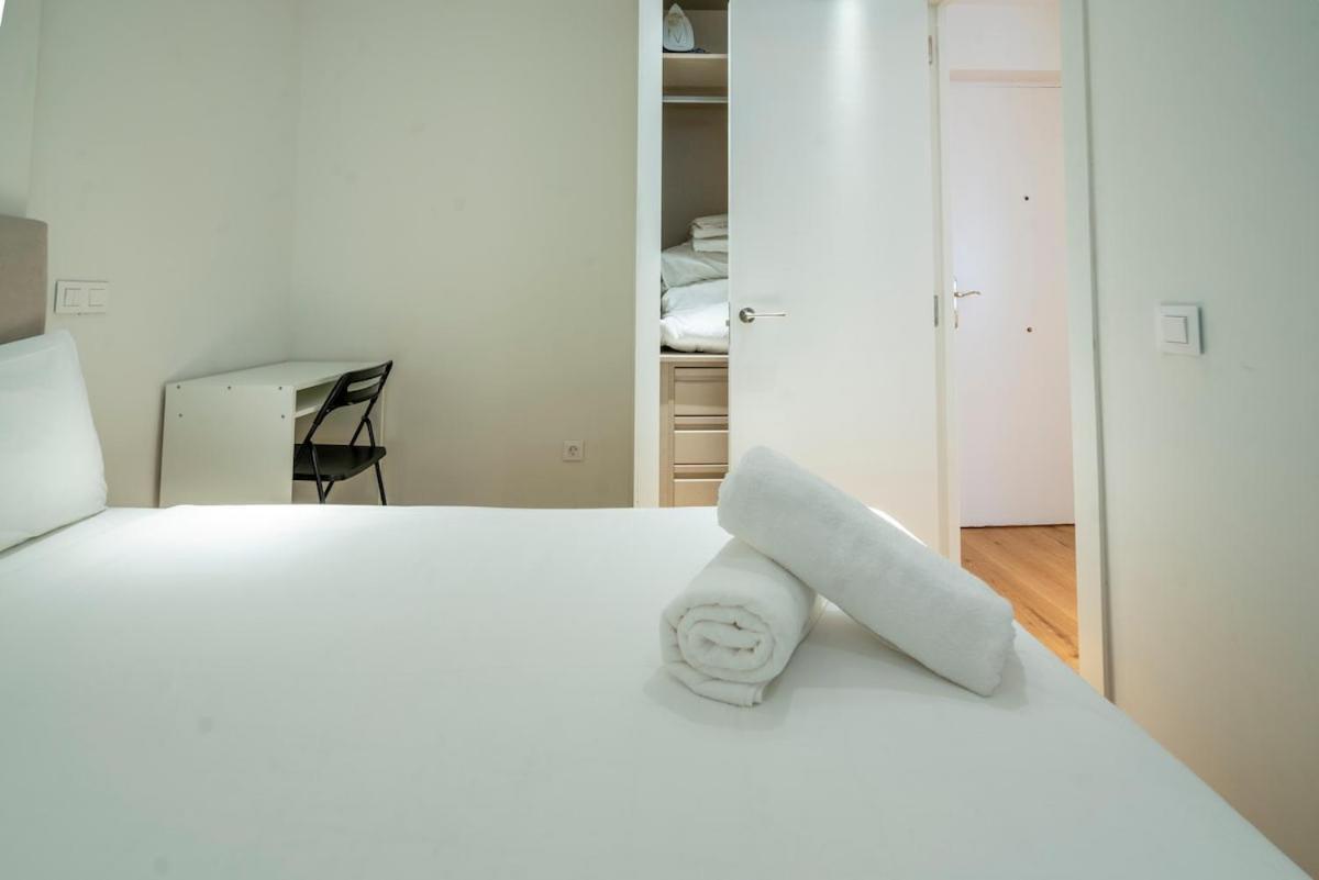 Cb10 - Stylish Modern Apartment- 5-minute Walk To Gran Via Appartement Madrid